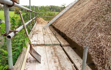 advantages of Minterne Parva thatch roofing